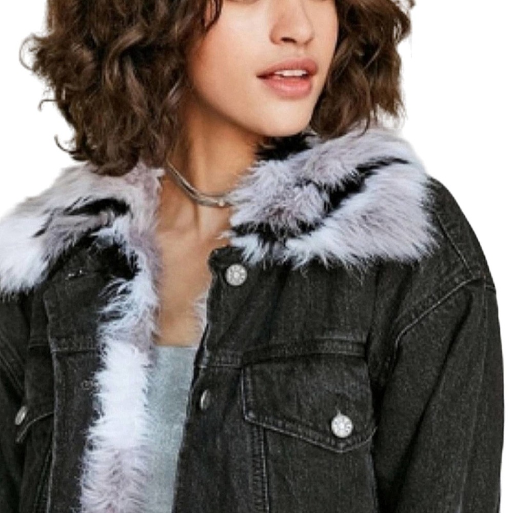 Urban Outfitters BDG Black Denim Jacket Lined With Faux Fur #O1
